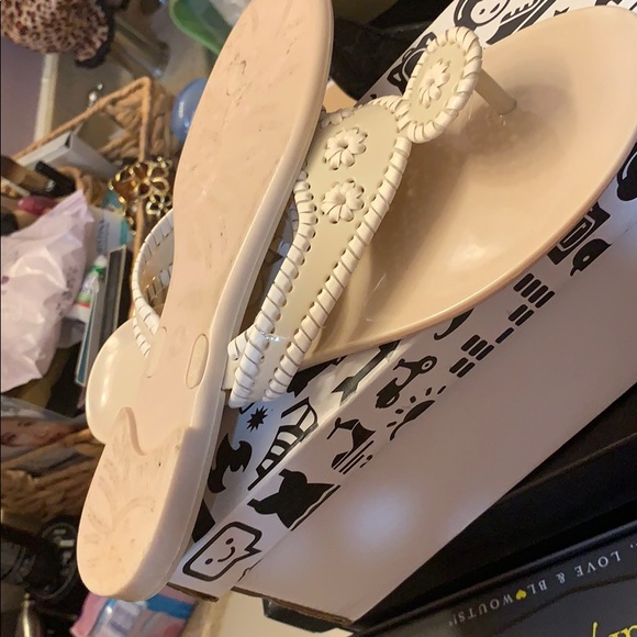 Flip flops - Picture 2 of 3